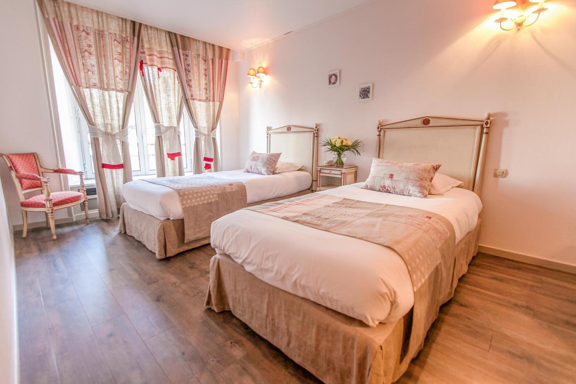Brit Hotel Bristol Montbeliard Centre מראה חיצוני תמונה