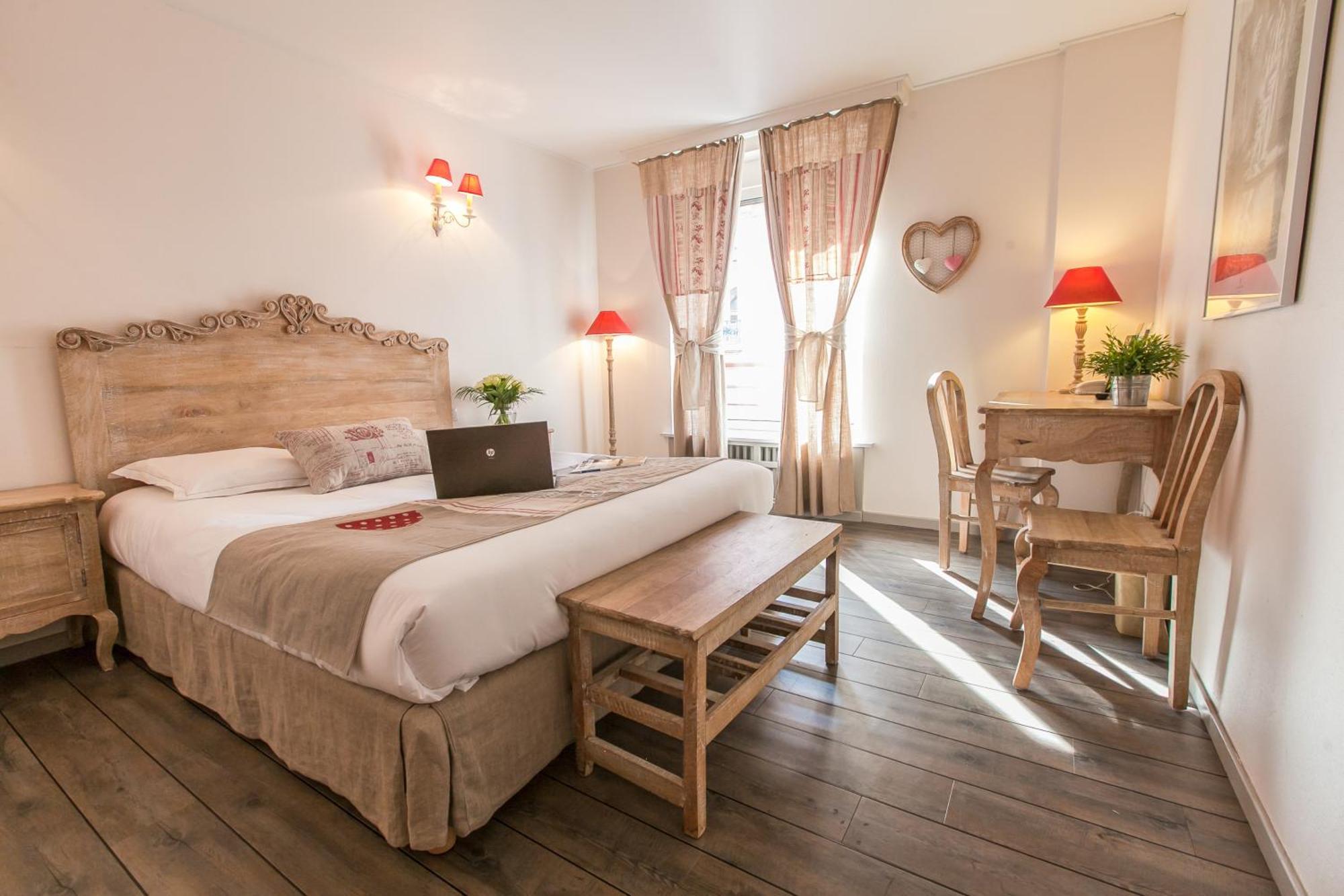 Brit Hotel Bristol Montbeliard Centre מראה חיצוני תמונה