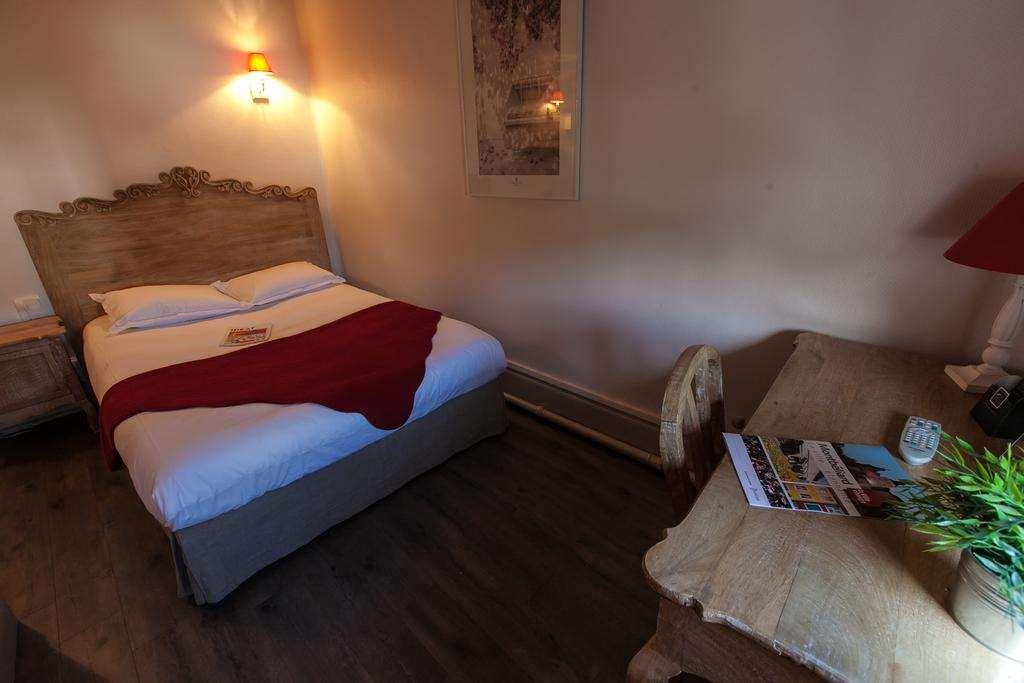 Brit Hotel Bristol Montbeliard Centre חדר תמונה