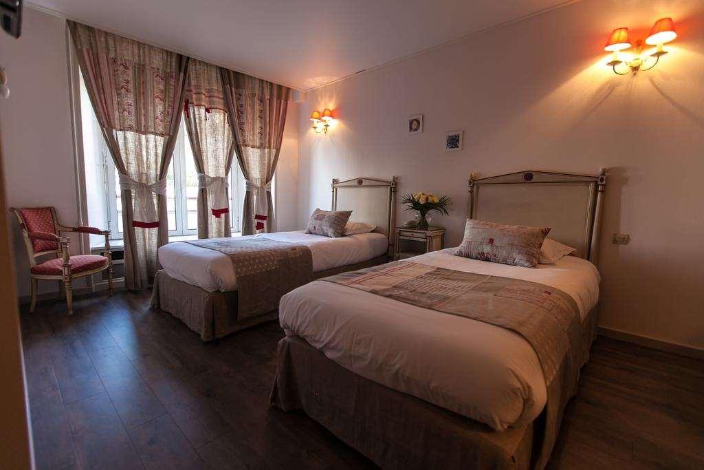 Brit Hotel Bristol Montbeliard Centre חדר תמונה