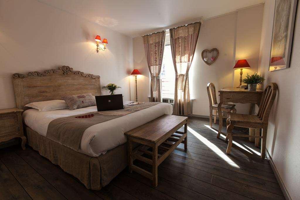 Brit Hotel Bristol Montbeliard Centre חדר תמונה