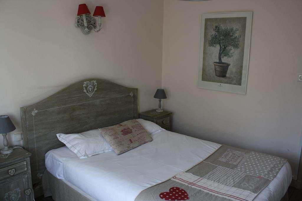 Brit Hotel Bristol Montbeliard Centre מסעדה תמונה