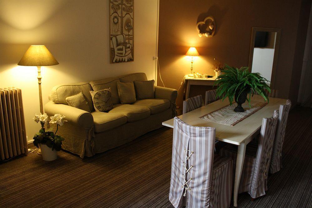 Brit Hotel Bristol Montbeliard Centre מראה חיצוני תמונה